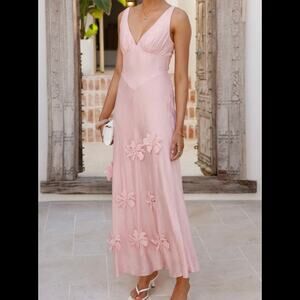 NWT Saint + Secrets Pink Floral Applique Maxi Dress